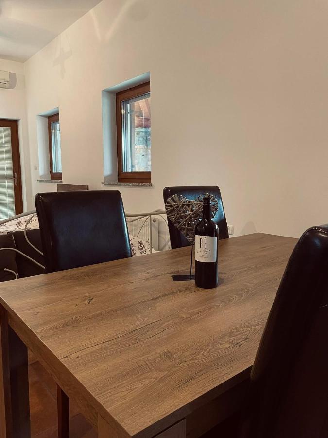 Winehouse Dolcevista Izola Apartment Luaran gambar